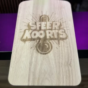 Borrelplank met logo of tekst